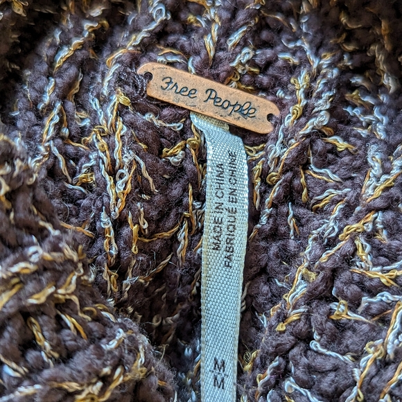 FREE PEOPLE Valencia Cowl Neck Sweater Size M - Picture 9 of 9